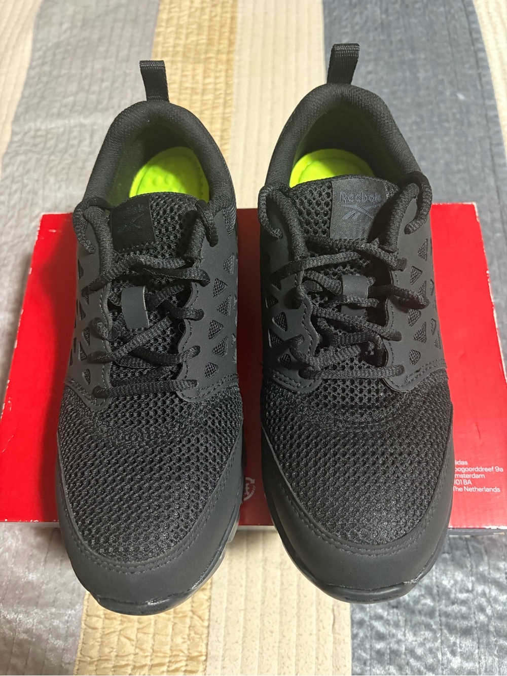 Reebok Men's Black Sneakers with Neon Yellow Insoles